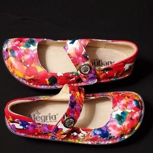Alegria Women's Floral Mary Jane Shoes  Sz 36   FINAL